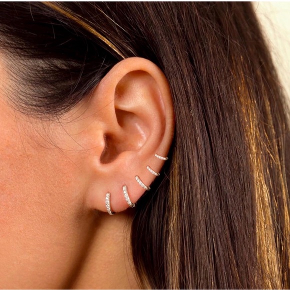 5 pair Elegant Silver and Crystal Hoop Earrings - Picture 3 of 4